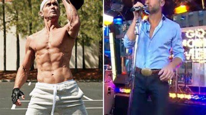 [PIC] Tim McGraw Too Skinny? Fans Tweet After ‘GMA’ Concert – Hollywood Life