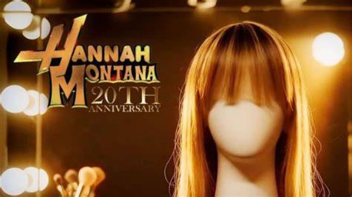 Pics From ‘Hannah Montana’ To Sexy Adult – Hollywood Life
