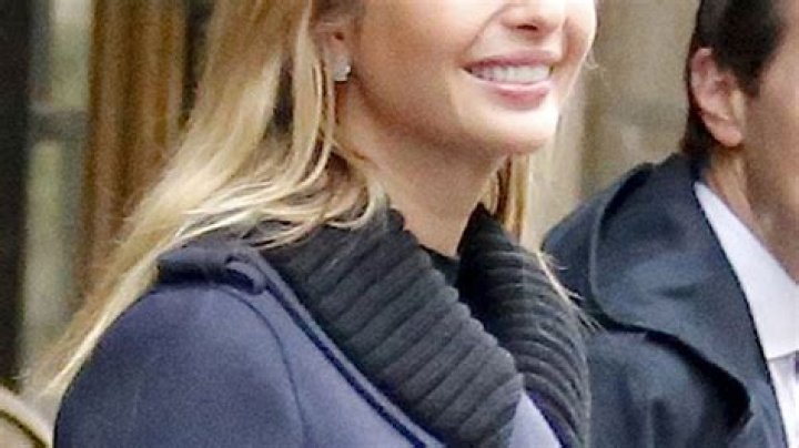[PICS] Ivanka Trump Without Makeup — Look After Election In New York City – Hollywood Life