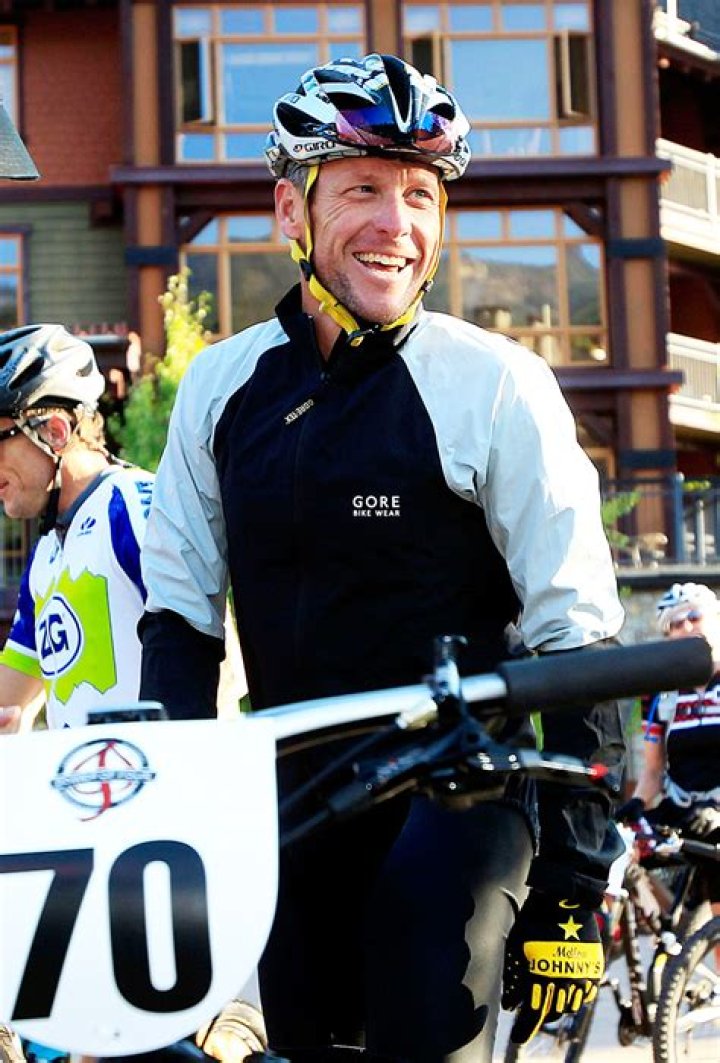 [ PICS] Lance Armstrong – Hollywood Life