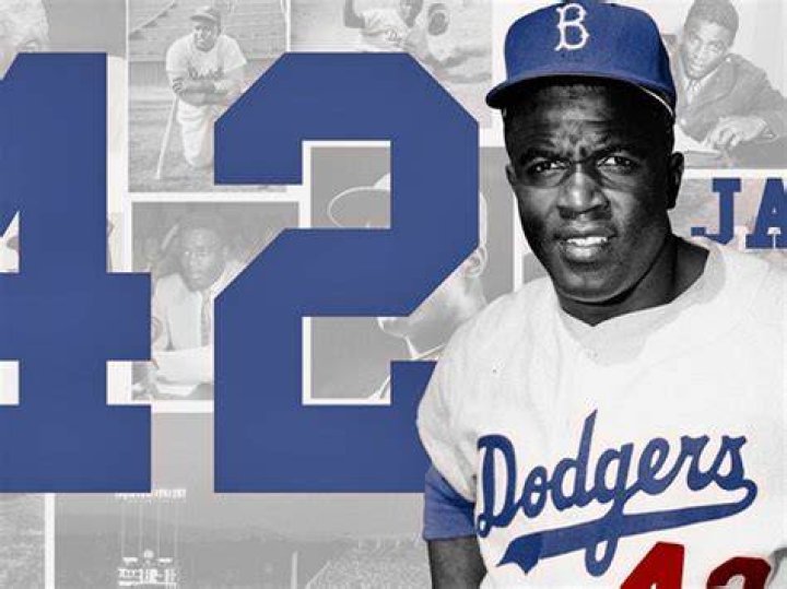 Pics Of The Baseball Player – Hollywood Life