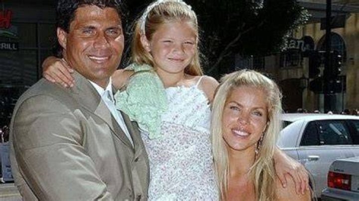 Pics Of The Model & Jose Canseco’s Daughter – Hollywood Life