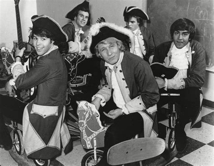 [PICS] Paul Revere – Hollywood Life