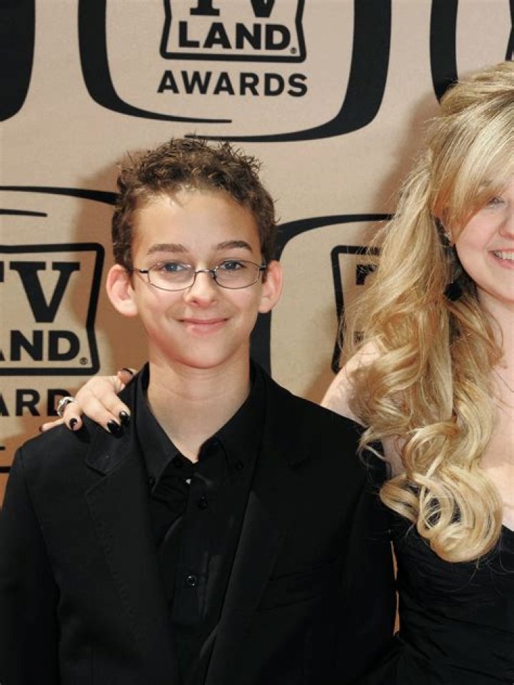 [PICS] Sawyer Sweeten — PICS – Hollywood Life