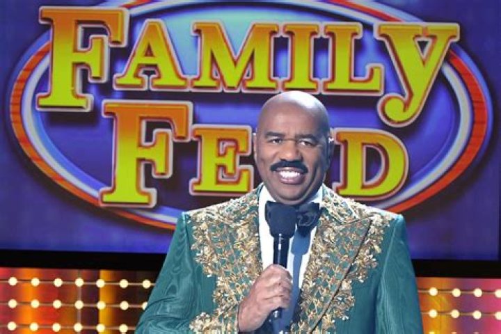 [PICS] Steve Harvey — Photos Of The ‘Family Feud’ Host – Hollywood Life