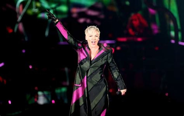 Pink Fan Gives Birth During Liverpool Concert & Superstar Is Thrilled — See Pics