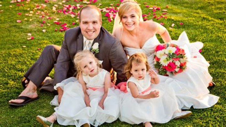Pregnant Celebrity Brides — Moms-To-Be In Wedding Dresses