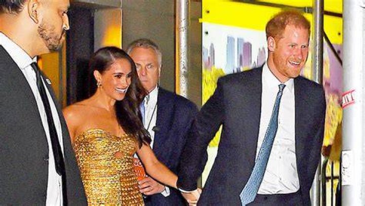 Prince Harry & Meghan Markle’s Response To Claims Car Chase Was Fake – Hollywood Life