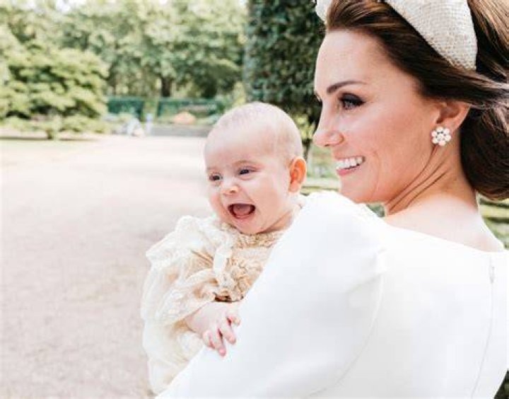 Prince Louis — See Adorable Pics Of The British Royal – Hollywood Life
