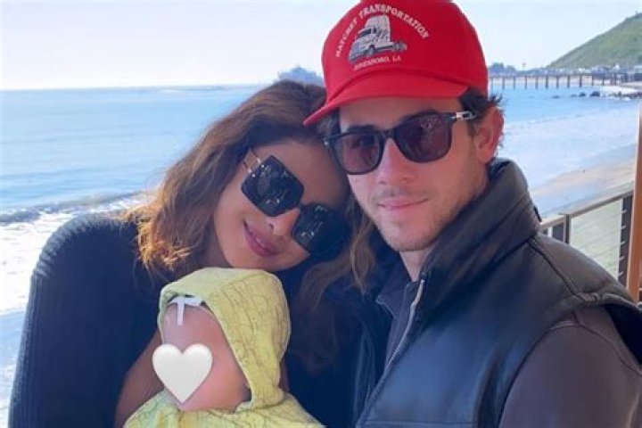 Priyanka Chopra & Nick Jonas Have Beach Day With Daughter – Hollywood Life