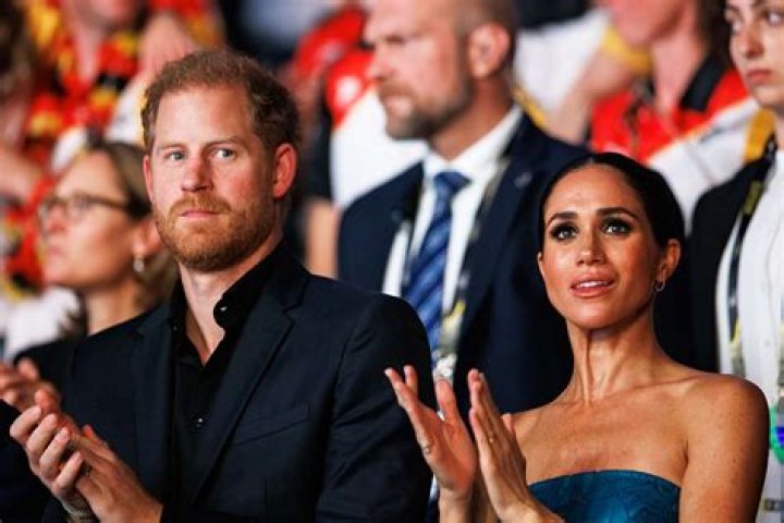 Queen Elizabeth Is ‘Delighted’ By Prince Harry & Meghan Markle’s 2nd Pregnancy After Royal Rift