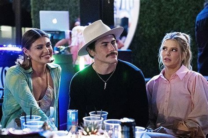 Raquel & Tom Sandoval Had Sex In Mexico – Hollywood Life