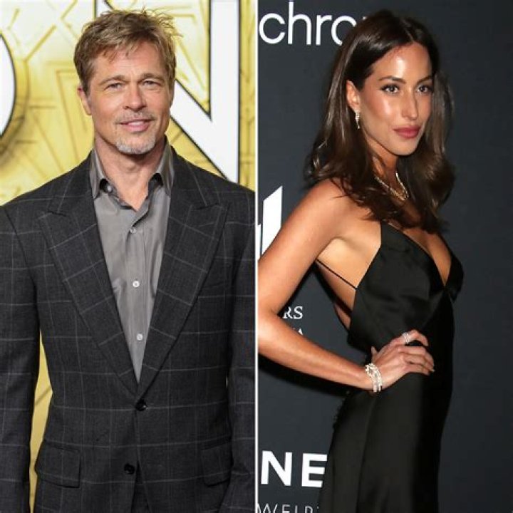 Red’s Ready To Propose – Hollywood Life