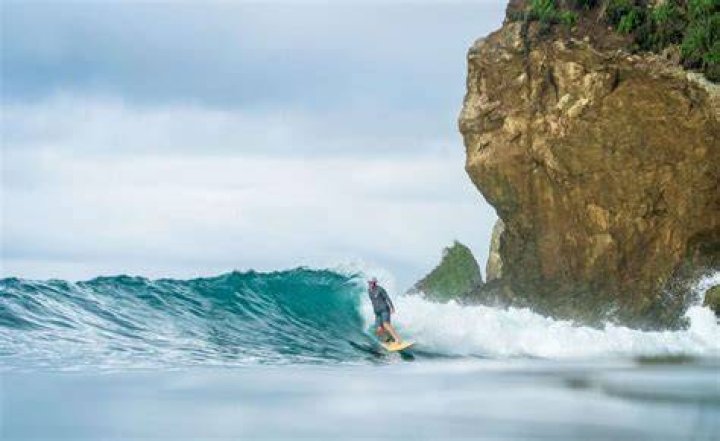 ‘Reef Break’ — Photos
