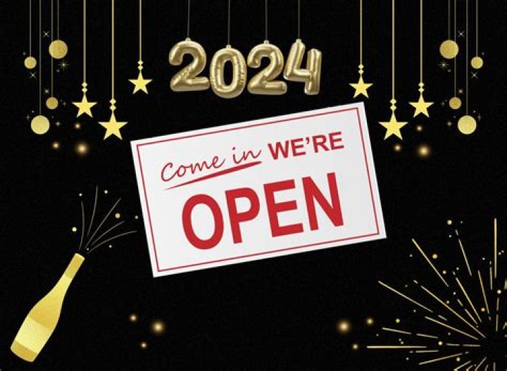 Restaurants Open On New Years Day 2020  – Hollywood Life