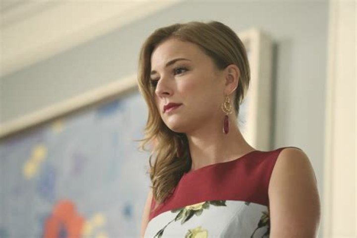 ‘Revenge’ — Emily Thorne Meets David Clarke For The First Time – Hollywood Life