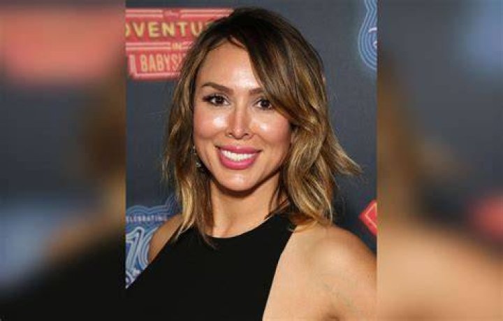 ‘RHOC’: Kelly Dodd Hits Gina On The Head For Defending Shannon Beador