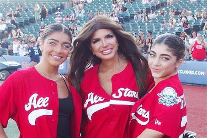 RHONJ’s Dolores Catania On Frank’s Confession At Charity Softball Game – Hollywood Life