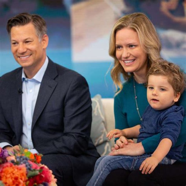 Richard Engel’s Son Dead After Incurable Brain Disorder – Hollywood Life