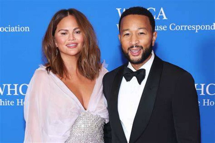 Rihanna, Chrissy Teigen & More – Hollywood Life