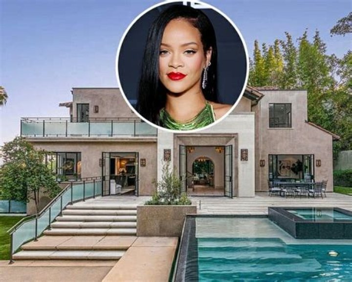 Rihanna Sells $6.6 Million Hollywood Hideaway: See Her Stunning Bedrooms, Kitchen & Views