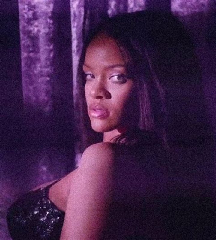 Rihanna Shows Off Booty In Sexy Lace Underwear For Savage X Fenty — Pic