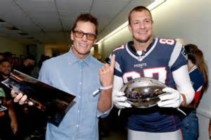 Rob Gronkowski Hints At A Possible Return To The Buccaneers After Tom Brady Cancels Retirement