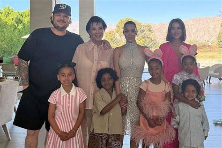 Rob Kardashian Not Paying Child Support Is My Biggest Flex – Hollywood Life