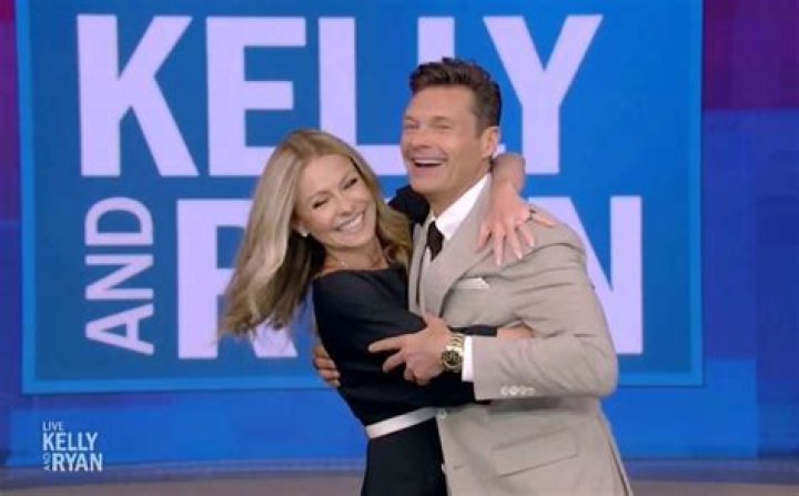 Ryan Seacrest Reacts As Kelly Ripa Missing From ‘Live’ For a Week – Hollywood Life