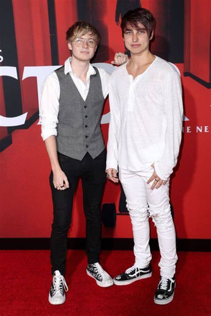 Sam And Colby — Pics – Hollywood Life