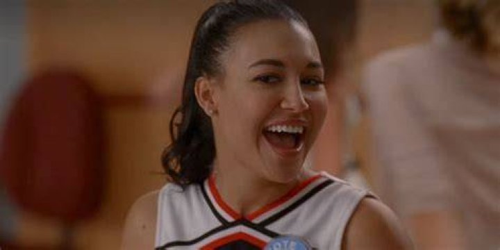 Santana Gets ‘Cold Hearted’ — Naya Rivera’s Sexy Performance – Hollywood Life