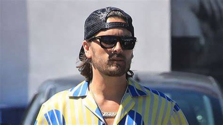 Scott Disick Spotted With Kylie Jenner Look-Alike Holly Scarfone – Hollywood Life