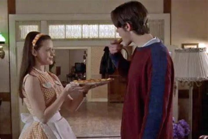 Season 1 Episode 1 Recap – Hollywood Life