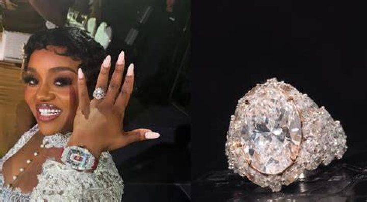 See Her Diamond Ring In Video – Hollywood Life