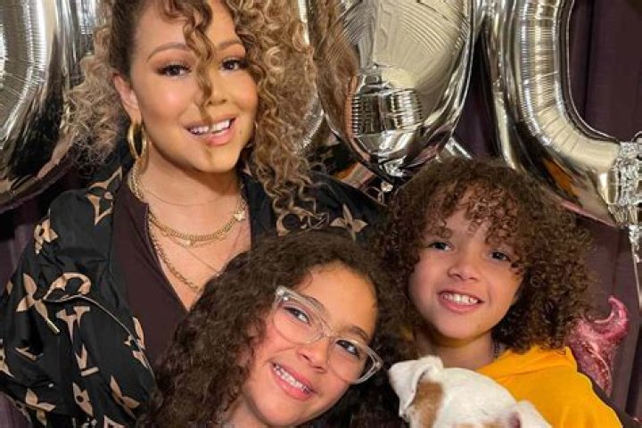 See Mariah & Nick’s Twins Through The Years – Hollywood Life