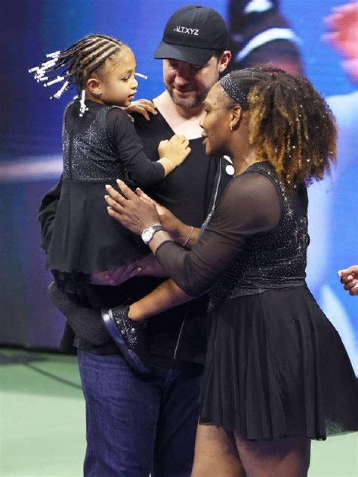 See Serena Williams & Alexis Ohanian’s Daughter Alexis Olympia – Hollywood Life