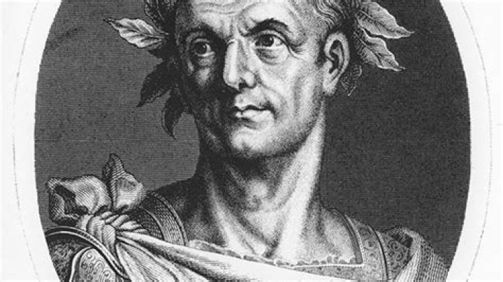 See The Funniest Tweets About Caesar’s Assassination – Hollywood Life