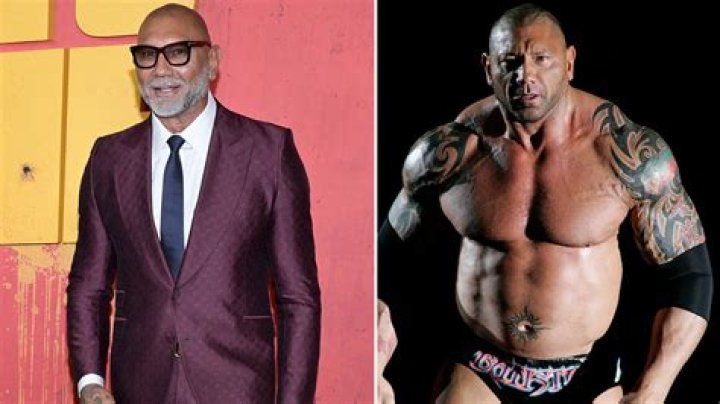 See Them Wrestle Half-Naked – Hollywood Life