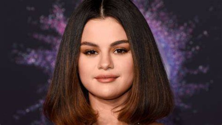 Selena Gomez Celebrates 29th Birthday At Pool Party With Close Friends – Hollywood Life
