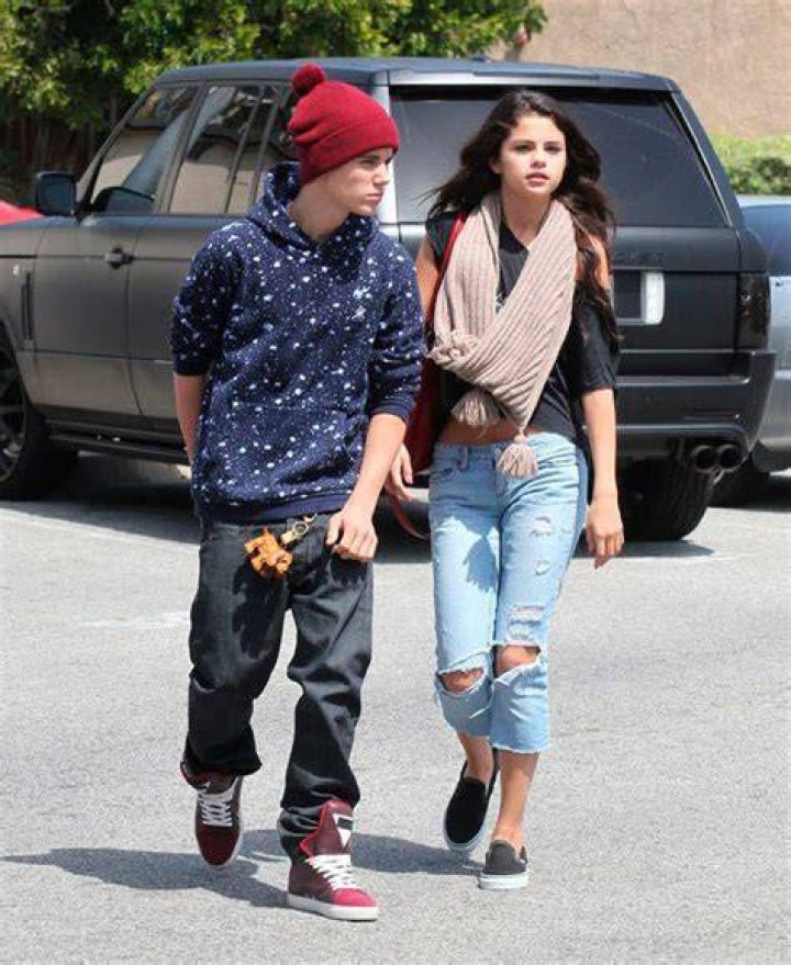 Selena Gomez & Justin Bieber: Why They’re Always Breaking & Making Up