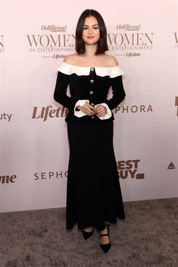 Selena Gomez & More Attend – Hollywood Life