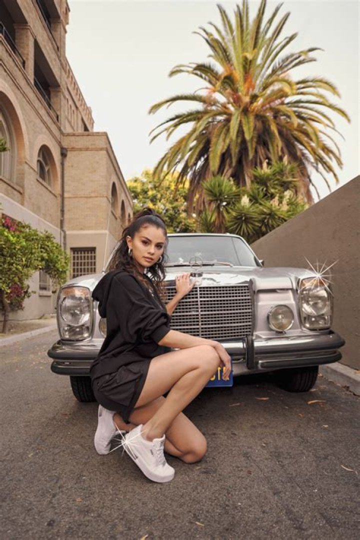 Selena Gomez Poses For Puma Ad In White Sneakers & Shorts — Pics – Hollywood Life