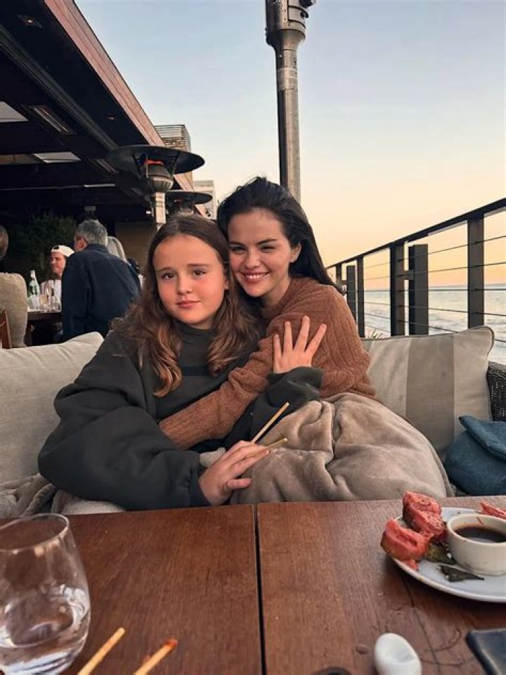 Selena Gomez’s Baby Sister — Selly Salutes Gracie Elliot Teefey – Hollywood Life