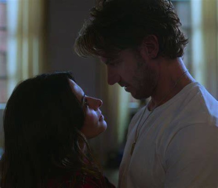 ‘Sex/Life’: Photos Of Netflix’s Sexiest New Show