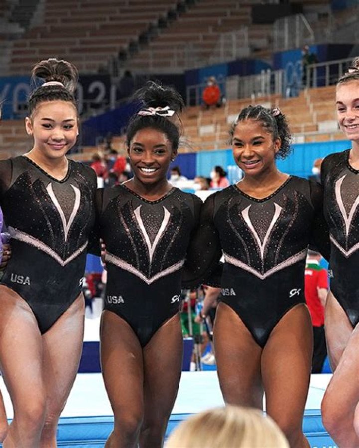 Shawn Johnson Says Simone Biles’ Olympics Withdrawal Was ‘Empowering’: She Made The ‘Harder’ Decision