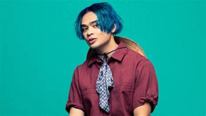 Shawn Wasabi Talks ‘I Dip’ & New Song’s Inspiration: Interview – Hollywood Life