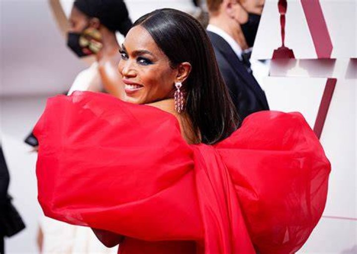 She Slays In Red On Carpet – Hollywood Life