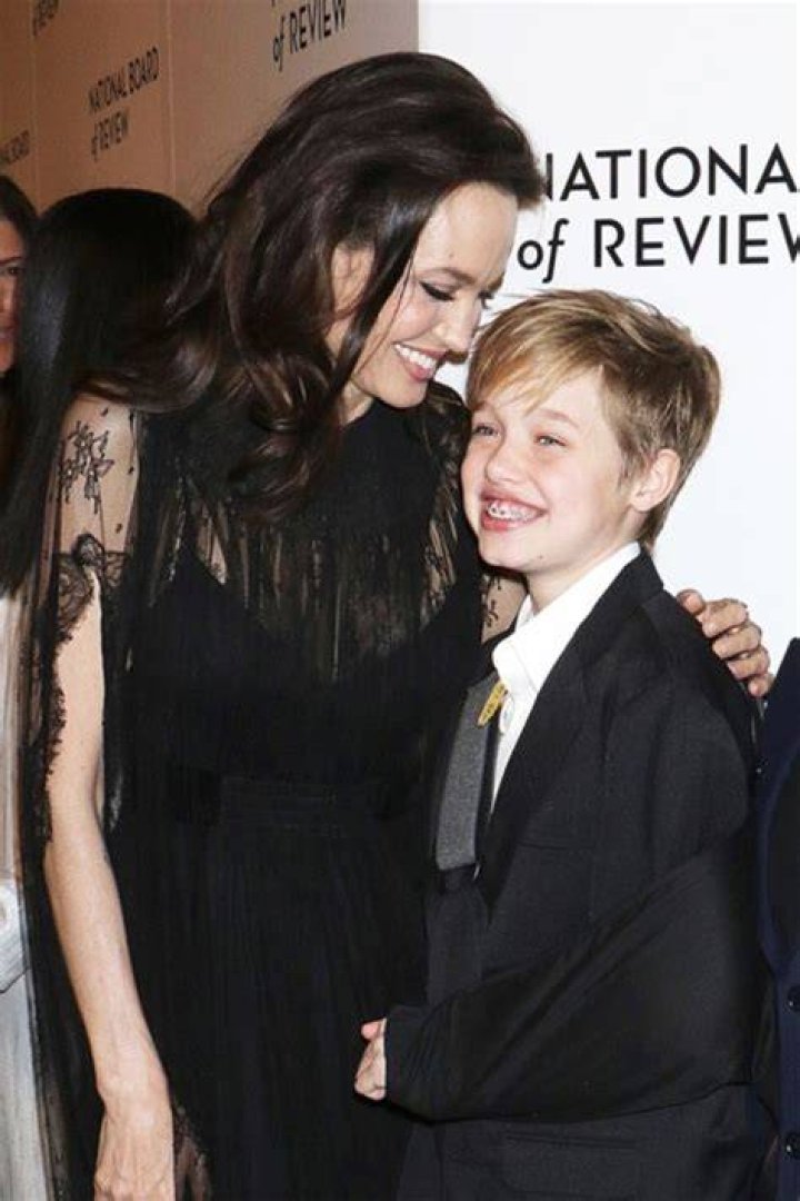 Shiloh Jolie-Pitt: PICS – Hollywood Life