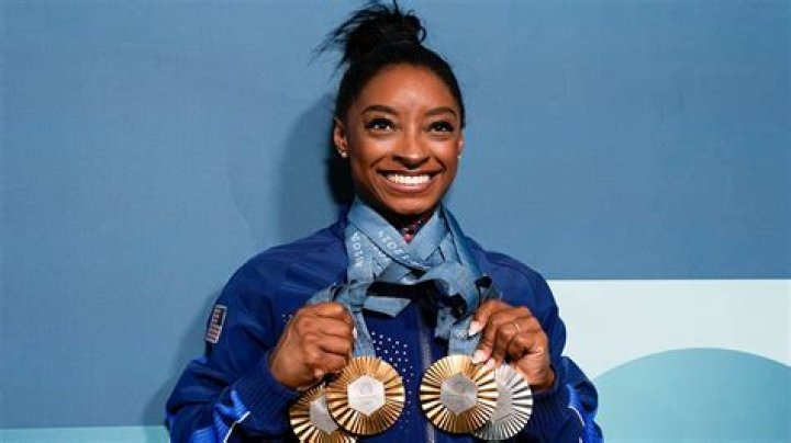 Simon Biles Admits There’s ‘Little Things’ Team USA Has To ‘Work On’ After Qualifying Rounds
