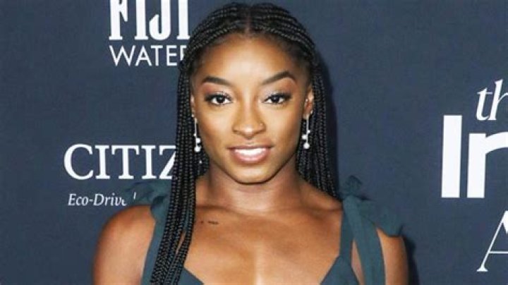 Simone Biles Throws Bachelorette Party In Belize Ahead Of Wedding – Hollywood Life